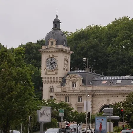 De La Gare Бейонн
