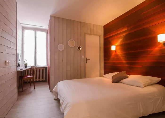 车站酒店 巴约讷