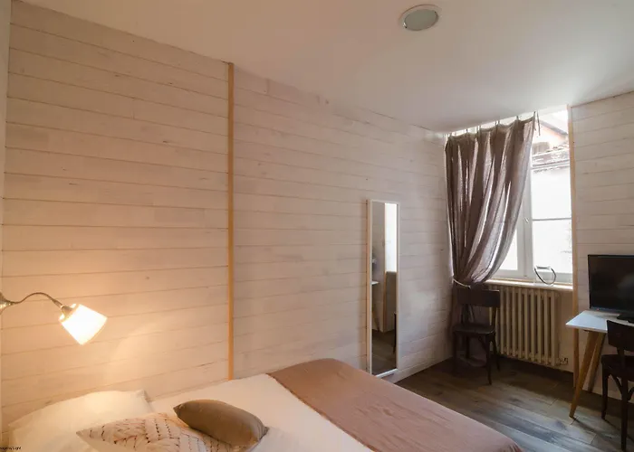 Hotel De La Gare Bayona