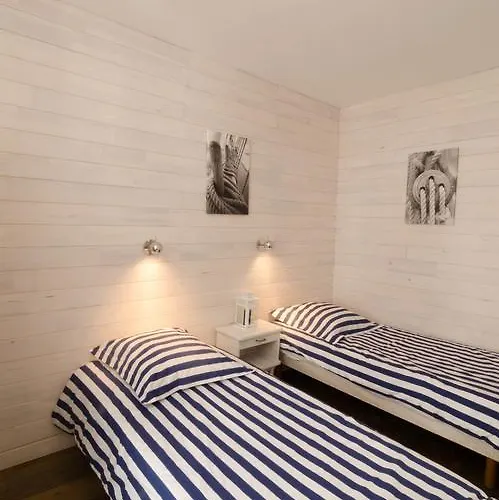 车站酒店 * 巴约讷